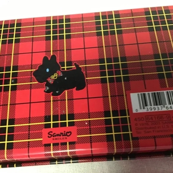 VTG Rare 1976-2003 Sambrio Hello Kitty Scottie Dog Red Plaid Metal Box, w/ Tray.